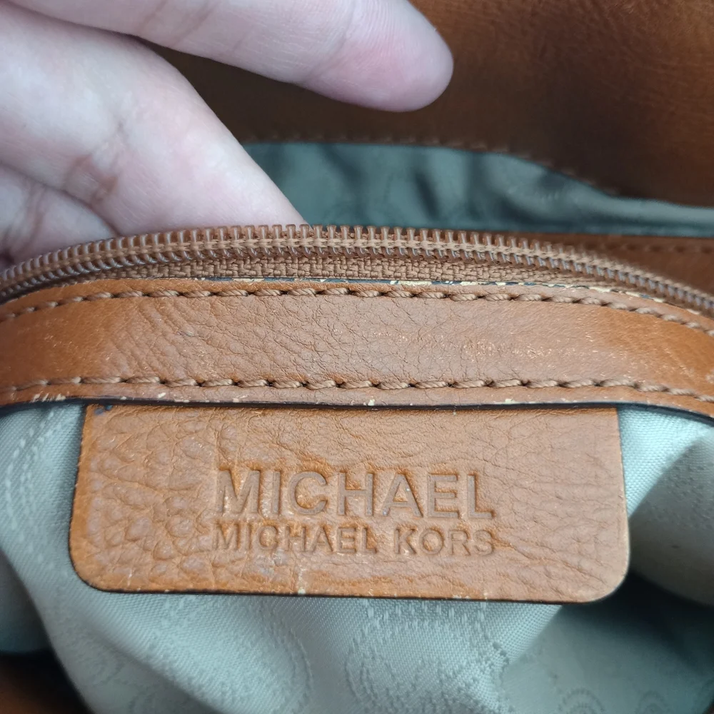 Michael Kors Tan and Cream Signature Satchel - Picture 6 of 6